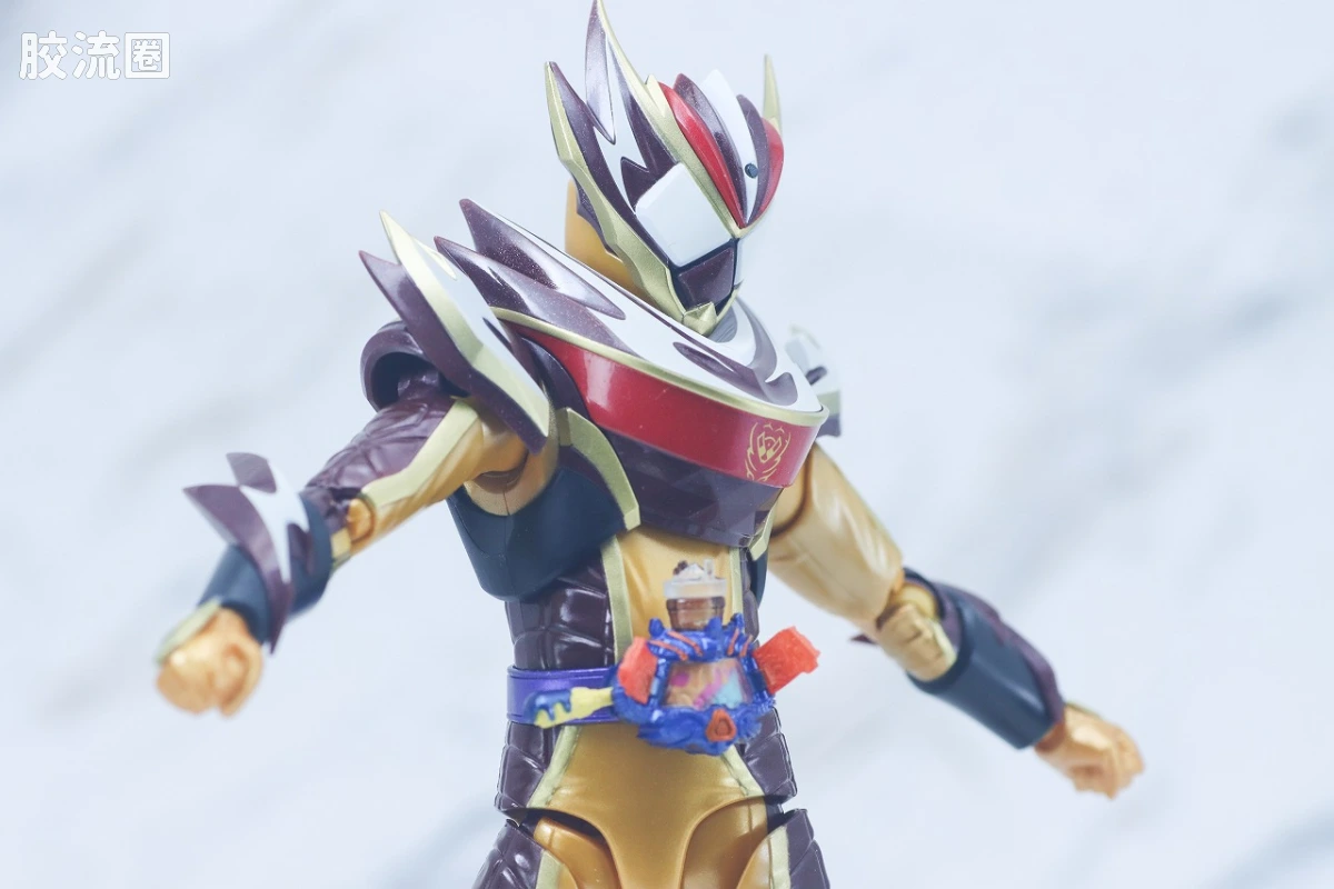 SHF 假面骑士限定版 假面骑士Valen/瓦伦 冰沙特装＆“松脆”效果配件套装 - 图片
